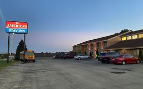 America'S Stay Inn Stewartville